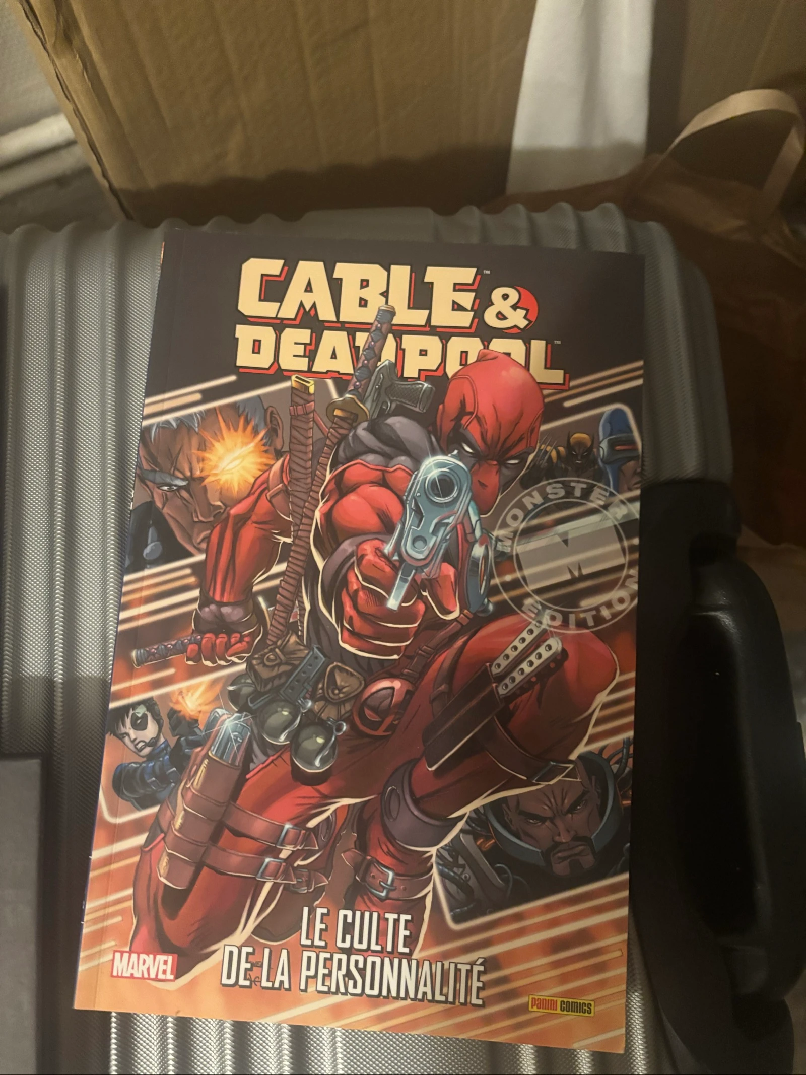 Cable et deadpool monster edition le culte de la personnalité 